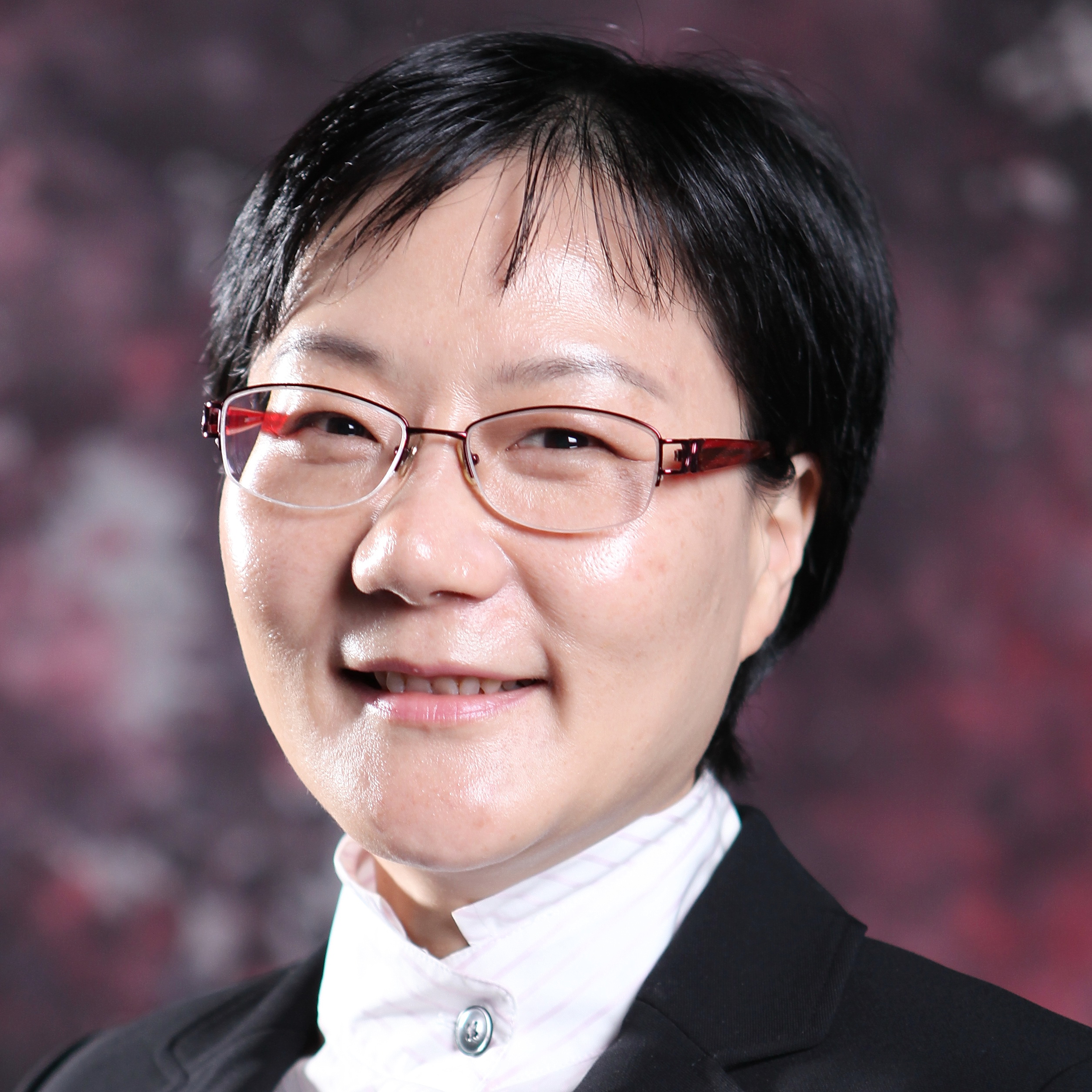 潘細寶牧師 (Ginny)